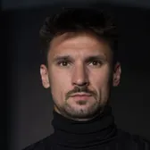 Vinícius Castro
